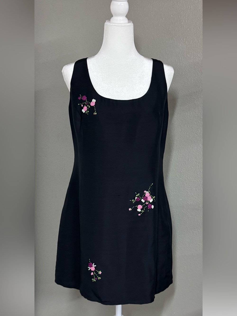 Vintage TINA HAGEN Los Angeles Silk Embroidered Mini Dress Black 90s